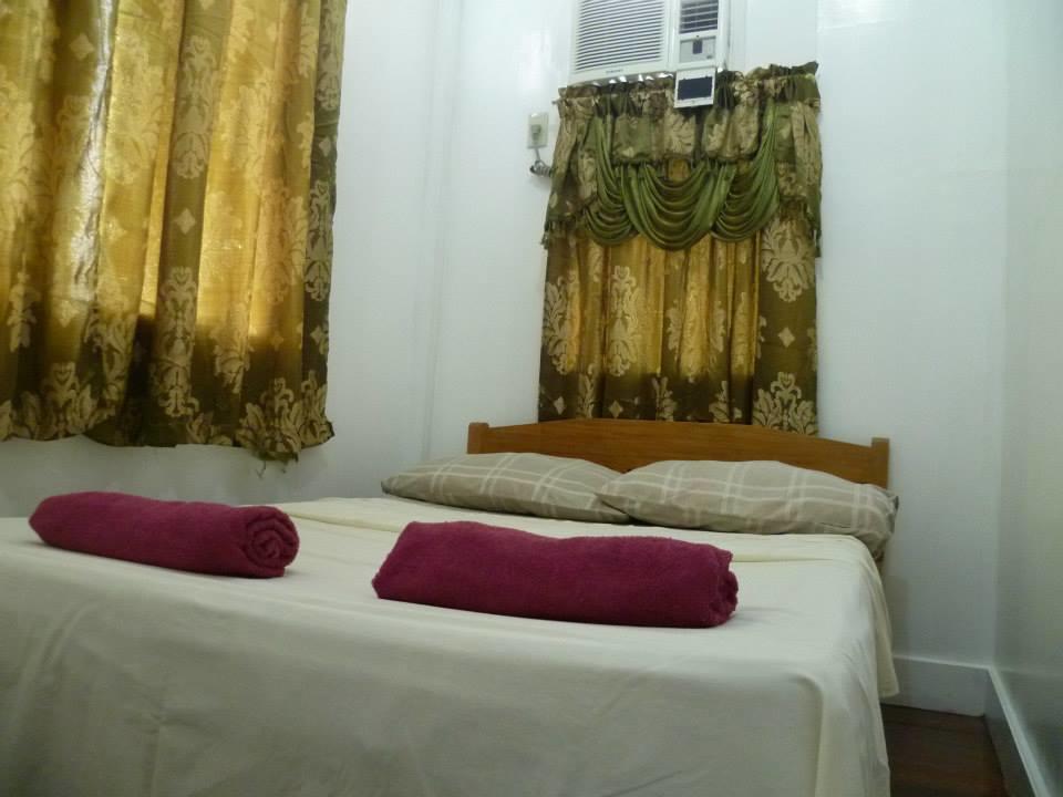 Newport Oak Pension Inn Tagbilaran City Exterior photo